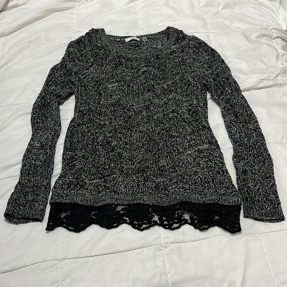Dex knitted sweater with lace details